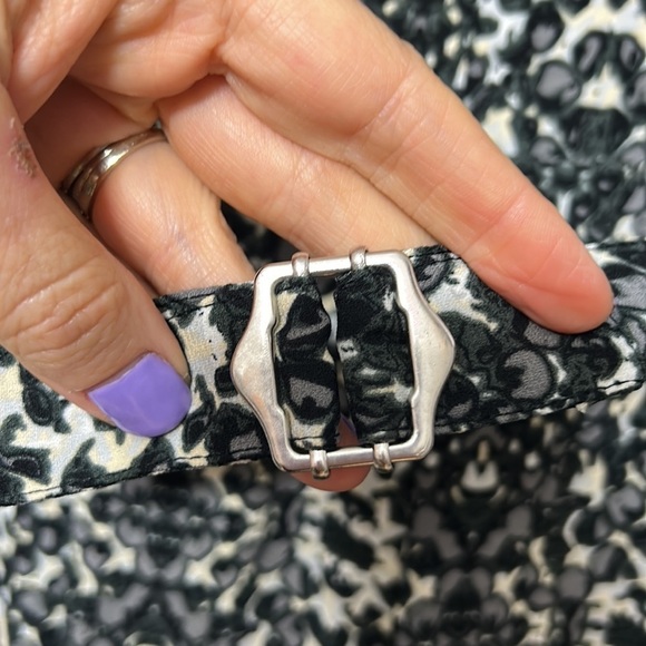 Charlie Jade Snake Print Utility Style Jumpsuit Sz Medium - Picture 6 of 6